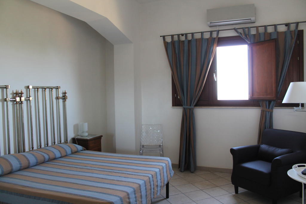 Casale Belvedere Vista Mare Valderice Cameră foto